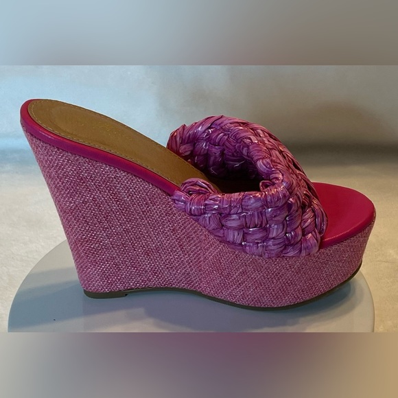 Women’s Pink Wedges Size 7.5 by Mata - Picture 8 of 15